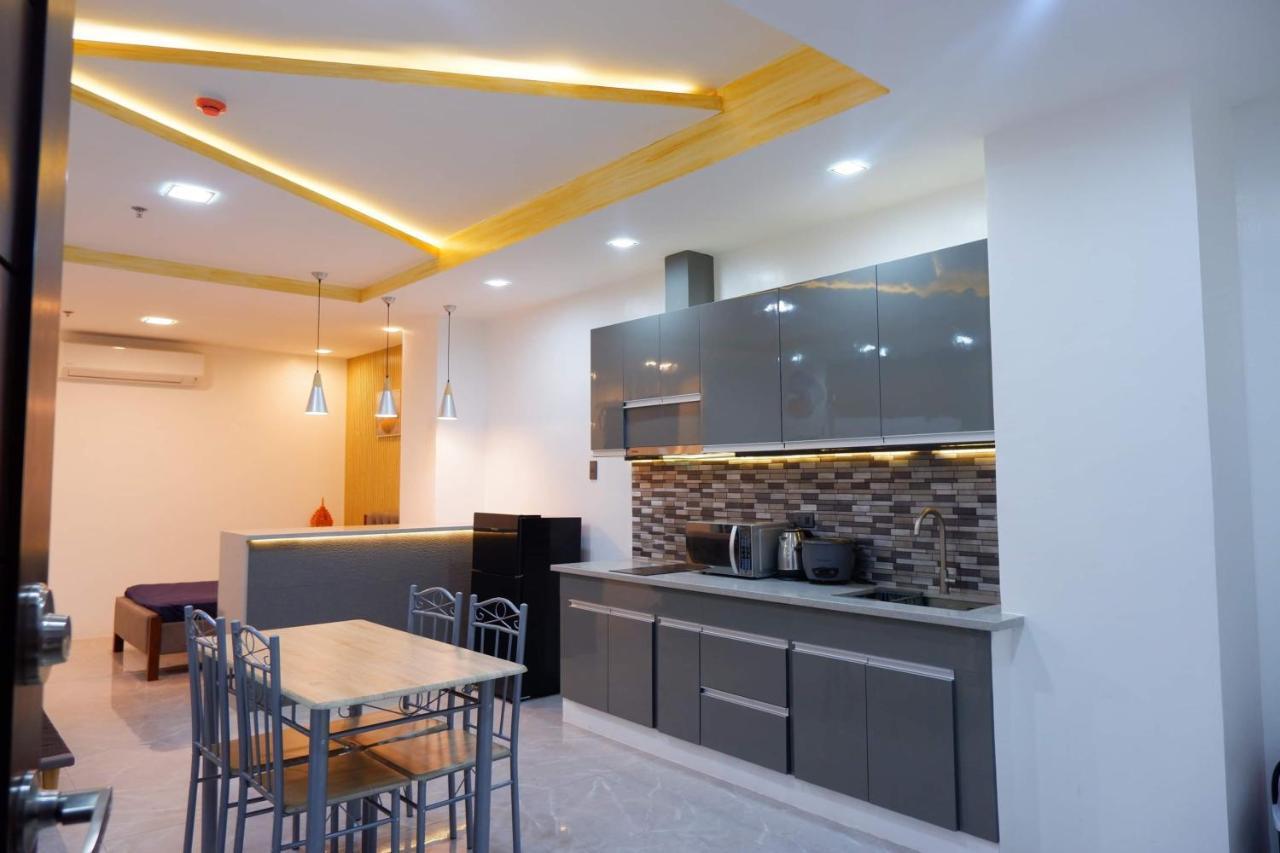Cozy Entire Condo Unit With Pool Access Angeles Exteriér fotografie